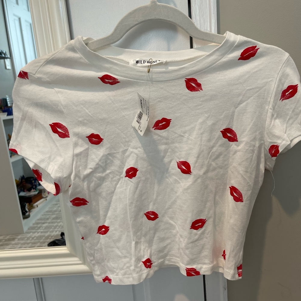 New Ruby and Jenna Lips Shirt